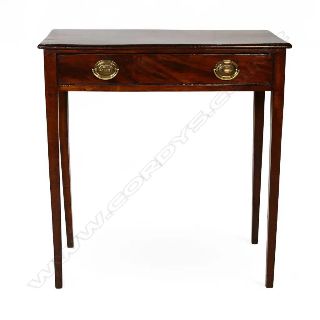 An English c.1810 mahogany side table, Image 1++